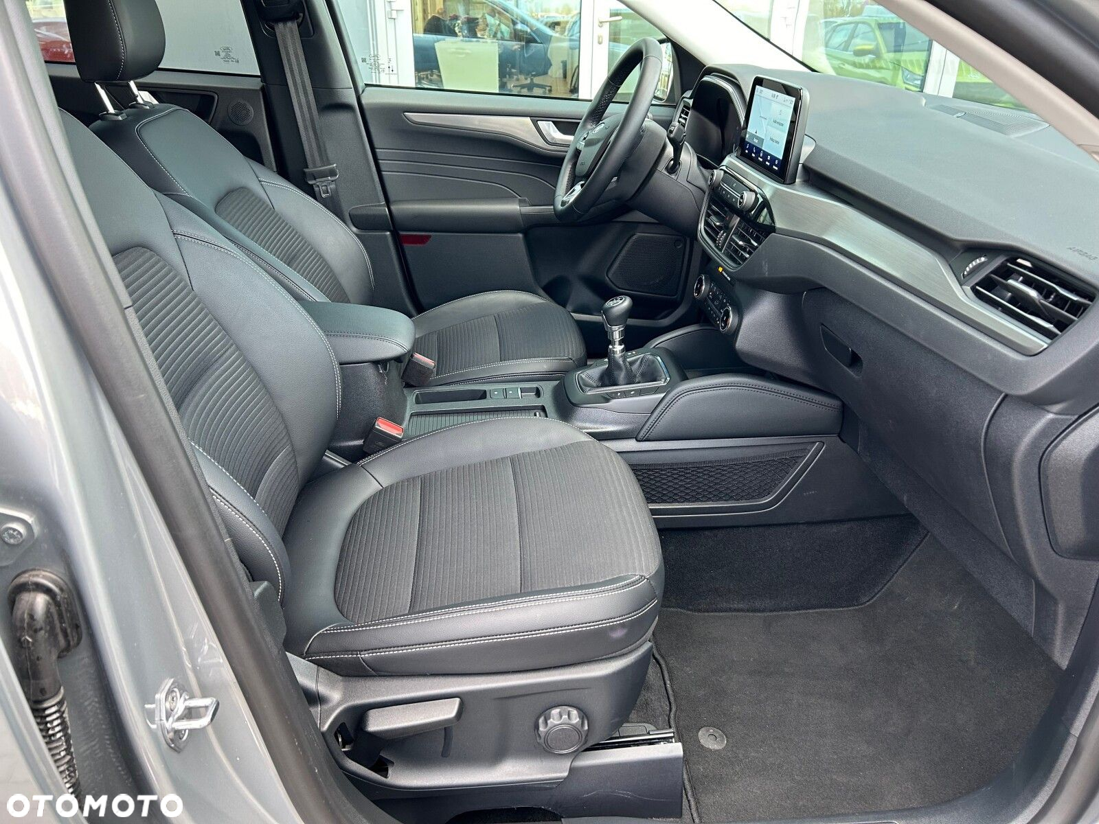 Ford Kuga 1.5 EcoBoost FWD Titanium X - 16