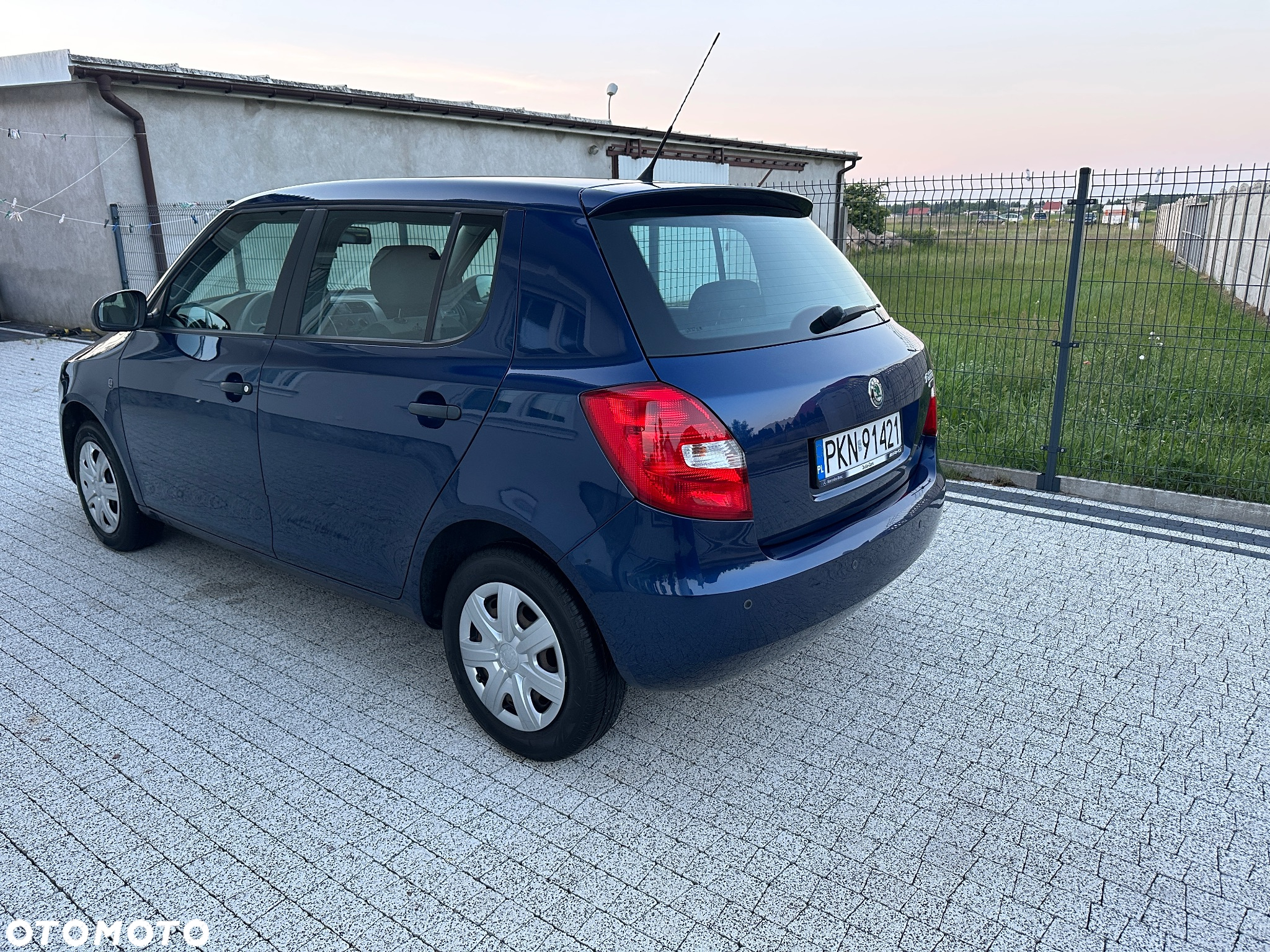 Skoda Fabia 1.2 TSI Active - 2