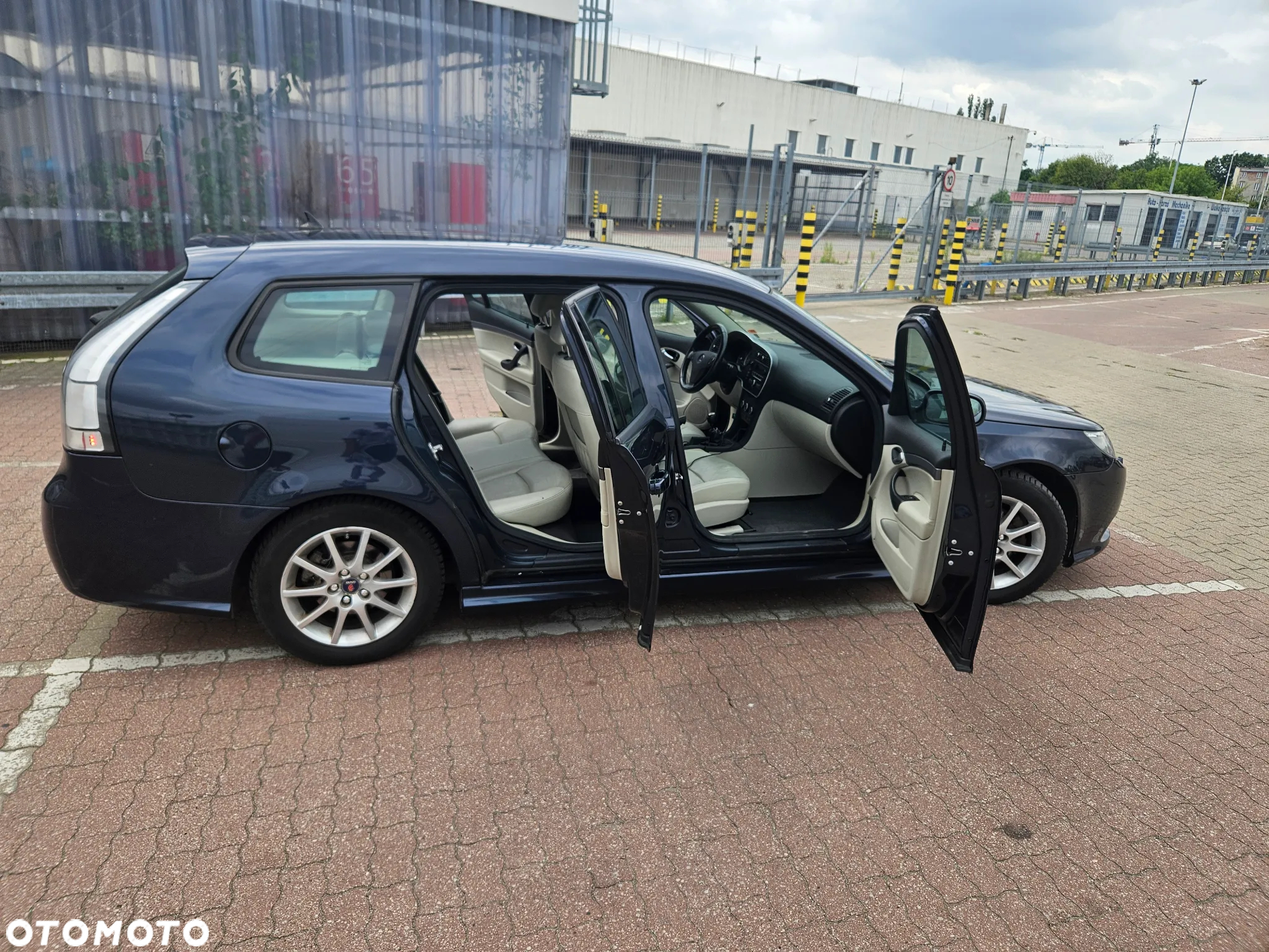 Saab 9-3 2.0T Linear - 16