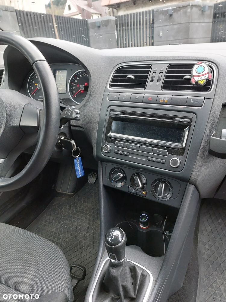 Volkswagen Polo - 10