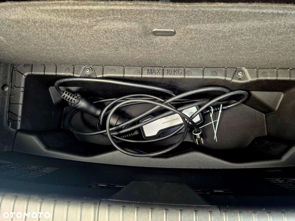 Renault Megane EV60 Iconic - 22