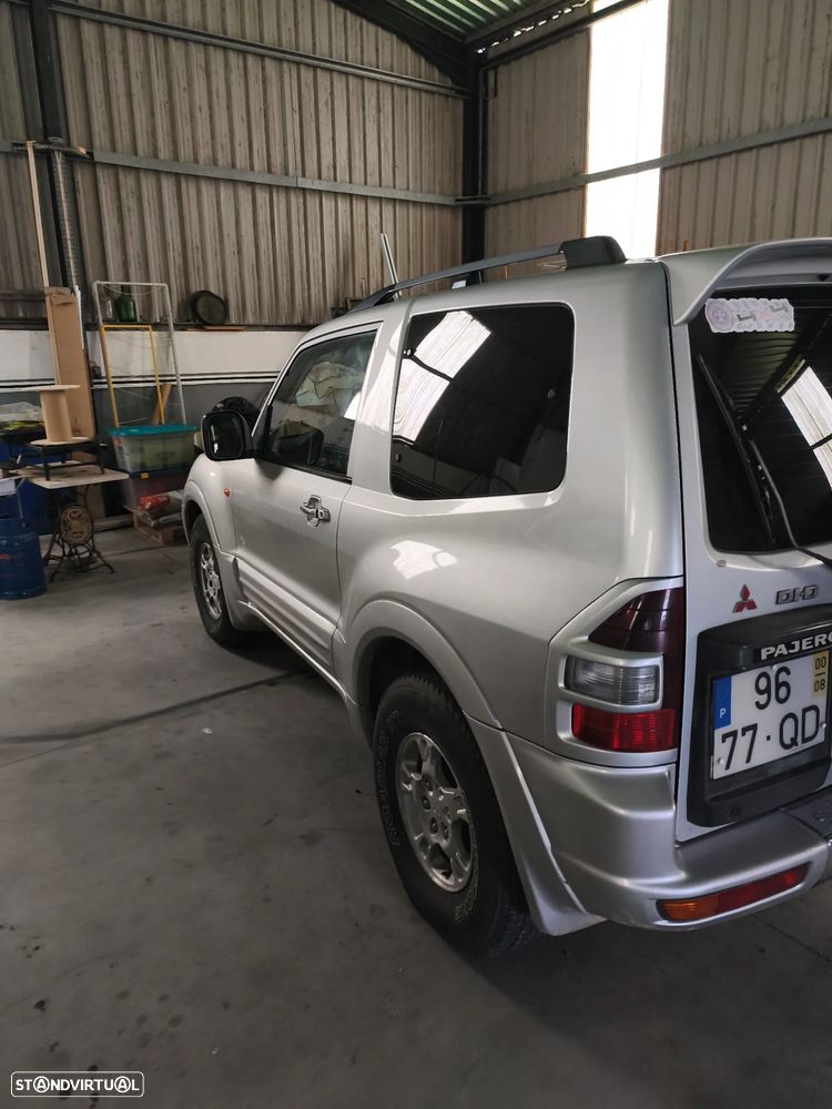 Mitsubishi Pajero 3.2 DI-D GLS ABS - 1