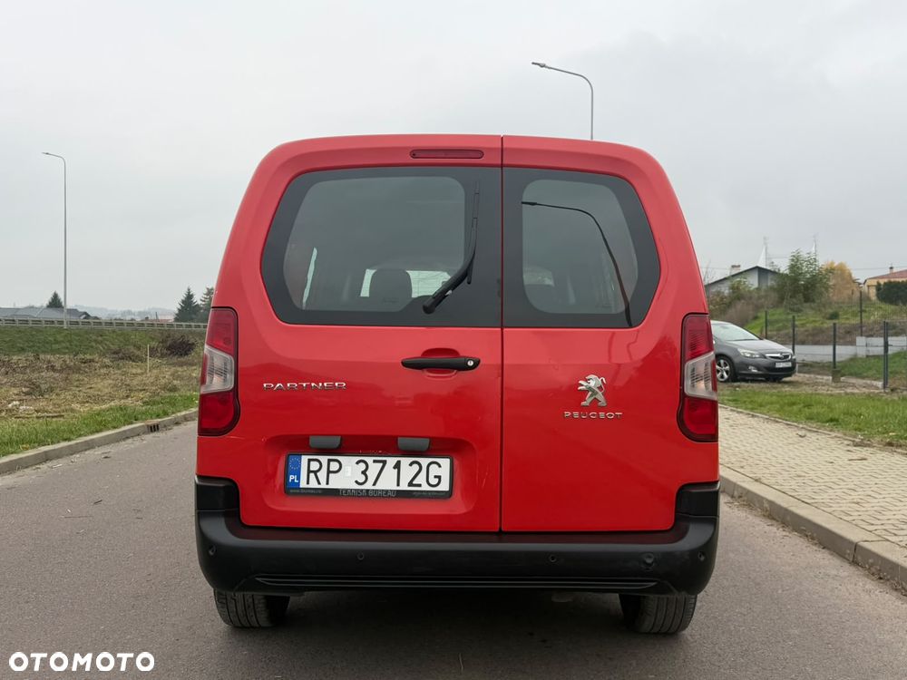 Peugeot PARTNER - 32