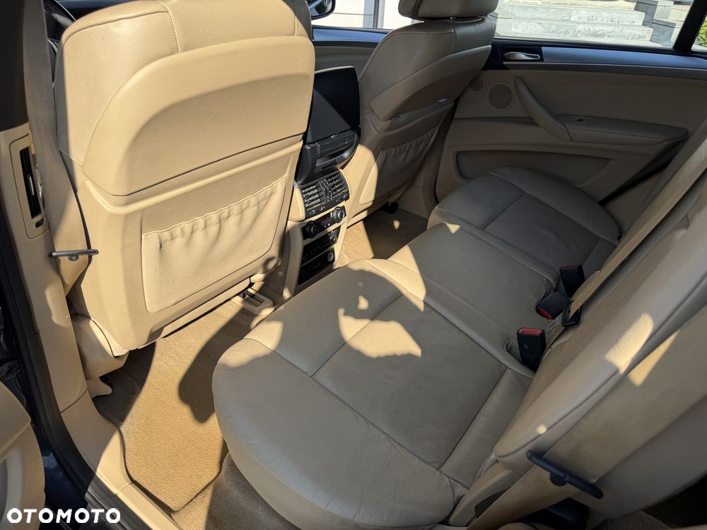 BMW X5 3.5d xDrive - 9
