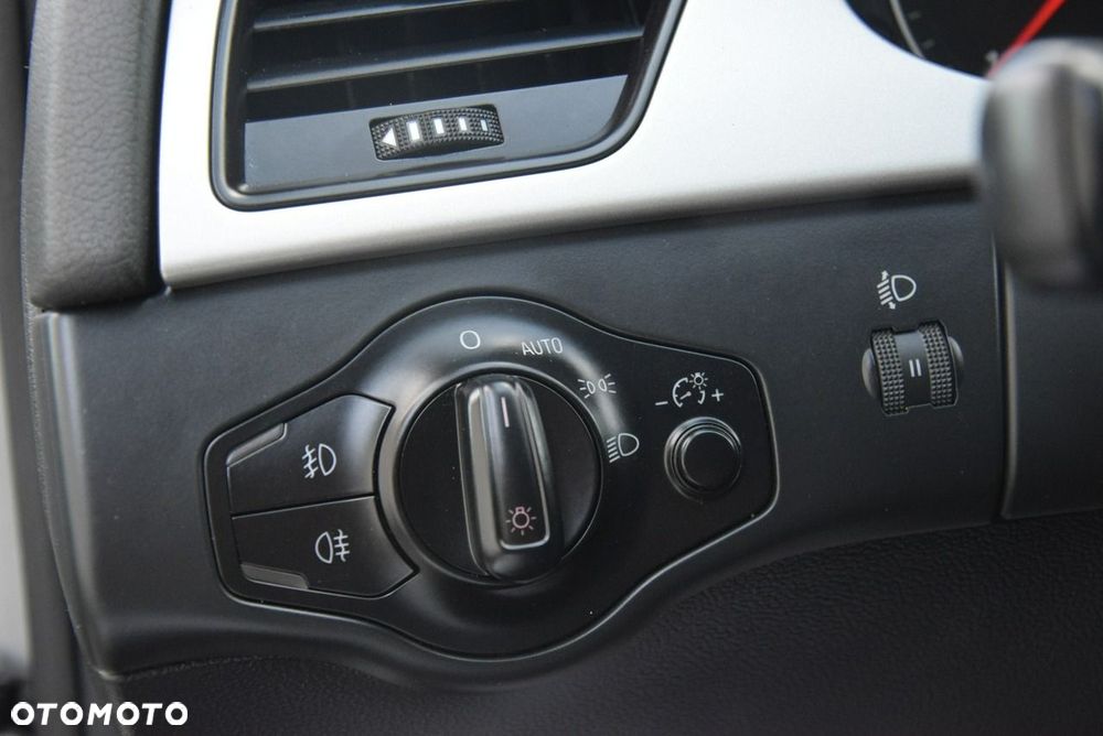 Audi A4 Avant 2.0 TDI DPF Attraction - 34