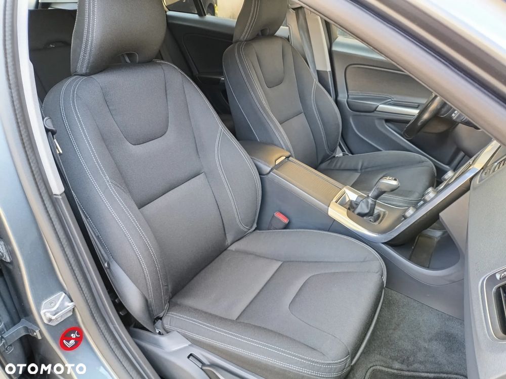Volvo V60 D2 - 7
