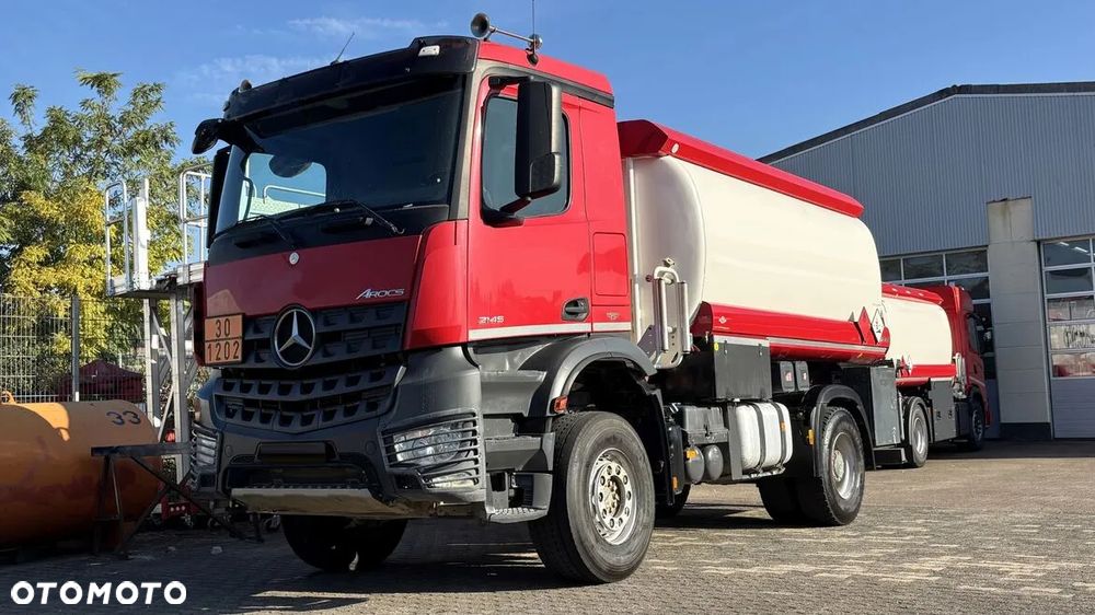 Mercedes-Benz Arocs - 7