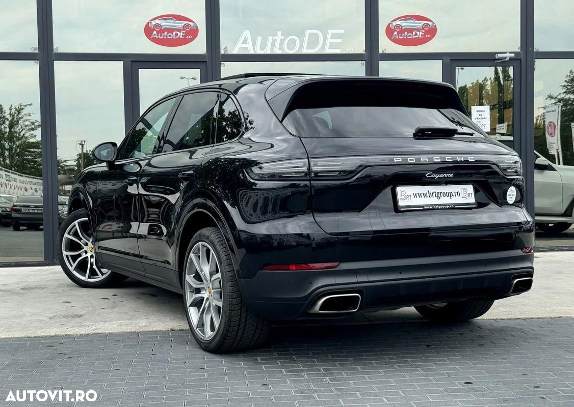 Porsche Cayenne - 3