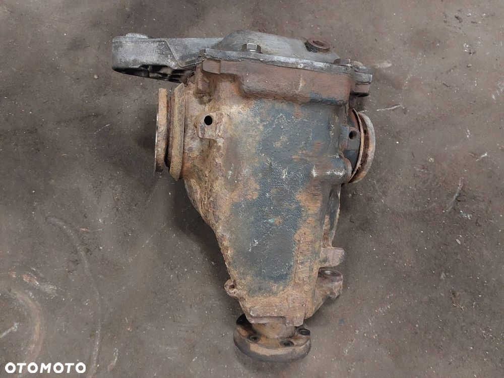 DYFERENCJAŁ DYFER BMW E39 520i 2.0 24V 3.46 - 6