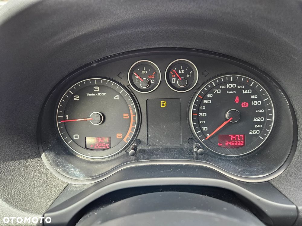Audi A3 Sportback 1.9 TDI DPF Ambition - 13