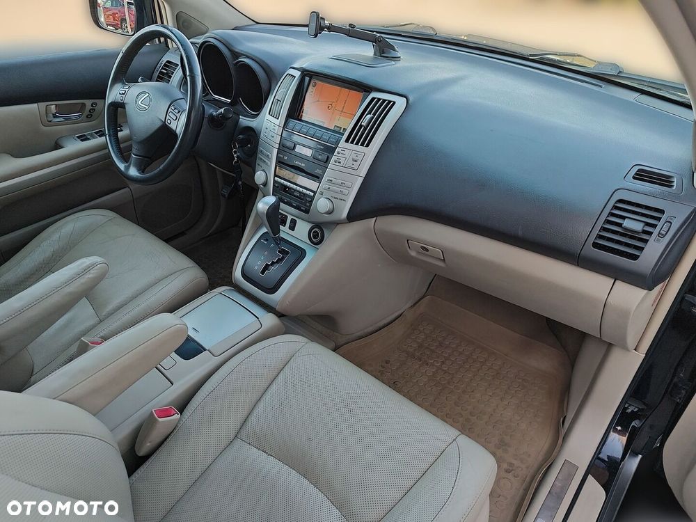 Lexus RX - 19