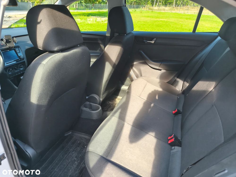 Skoda RAPID 1.6 TDI DPF Active - 11