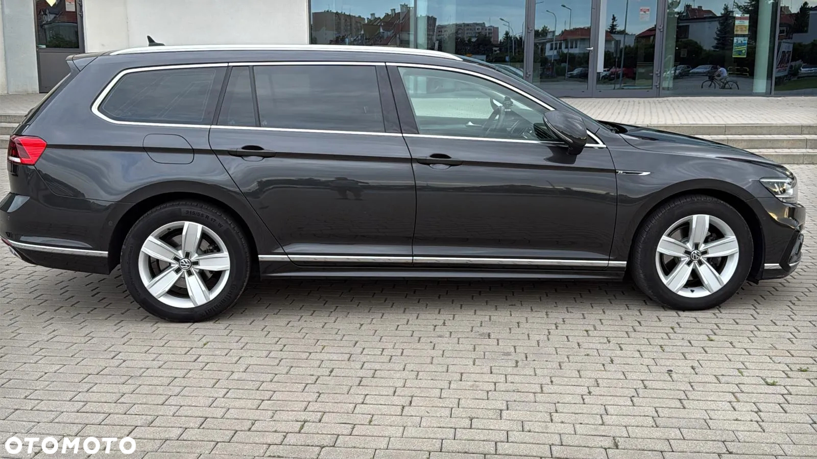 Volkswagen Passat - 5