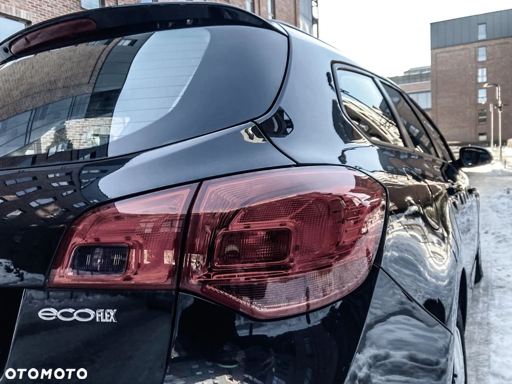 Opel Astra 1.3 CDTI Cosmo ecoFLEX - 12