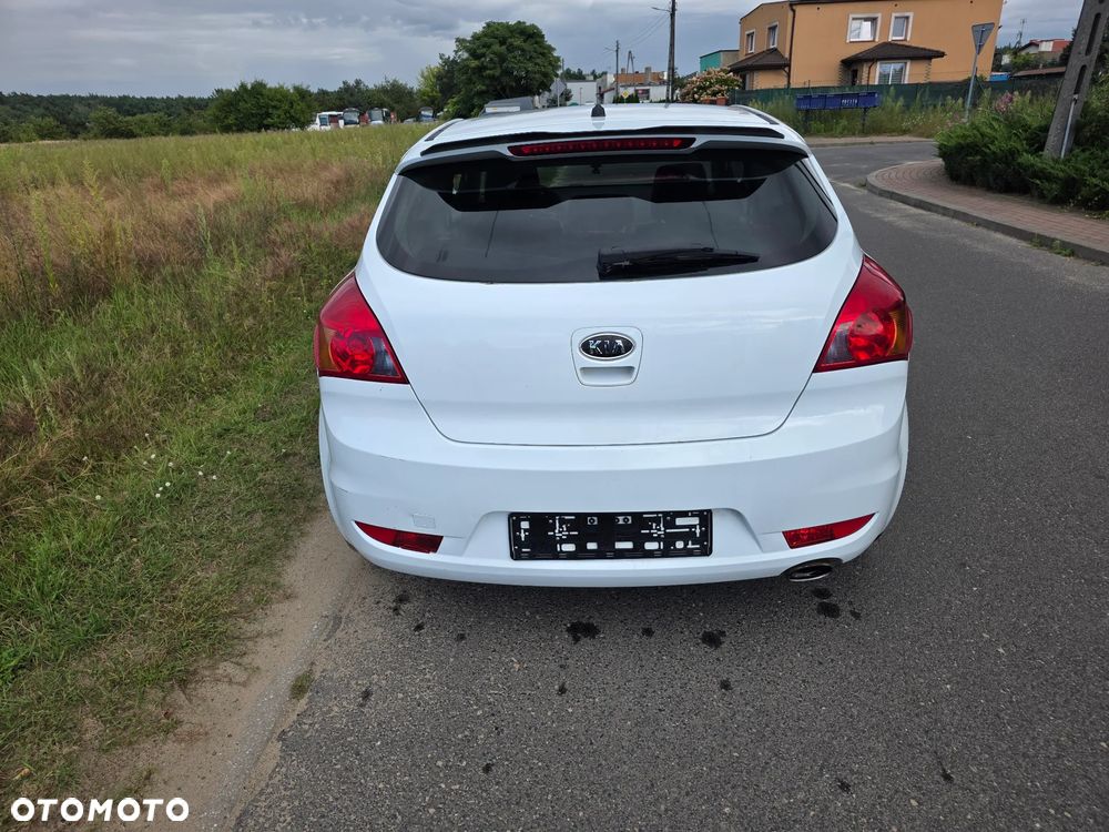Kia ProCeed 2.0 CRDi EX - 5