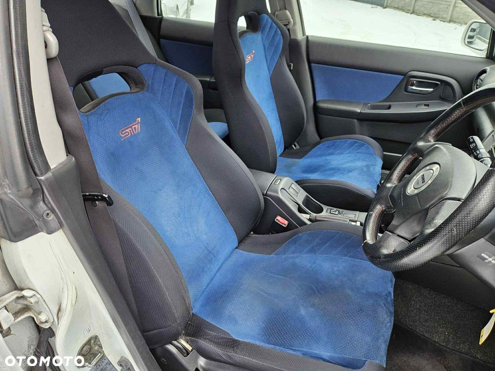 Subaru Impreza 2.0 STI 4x4 - 13