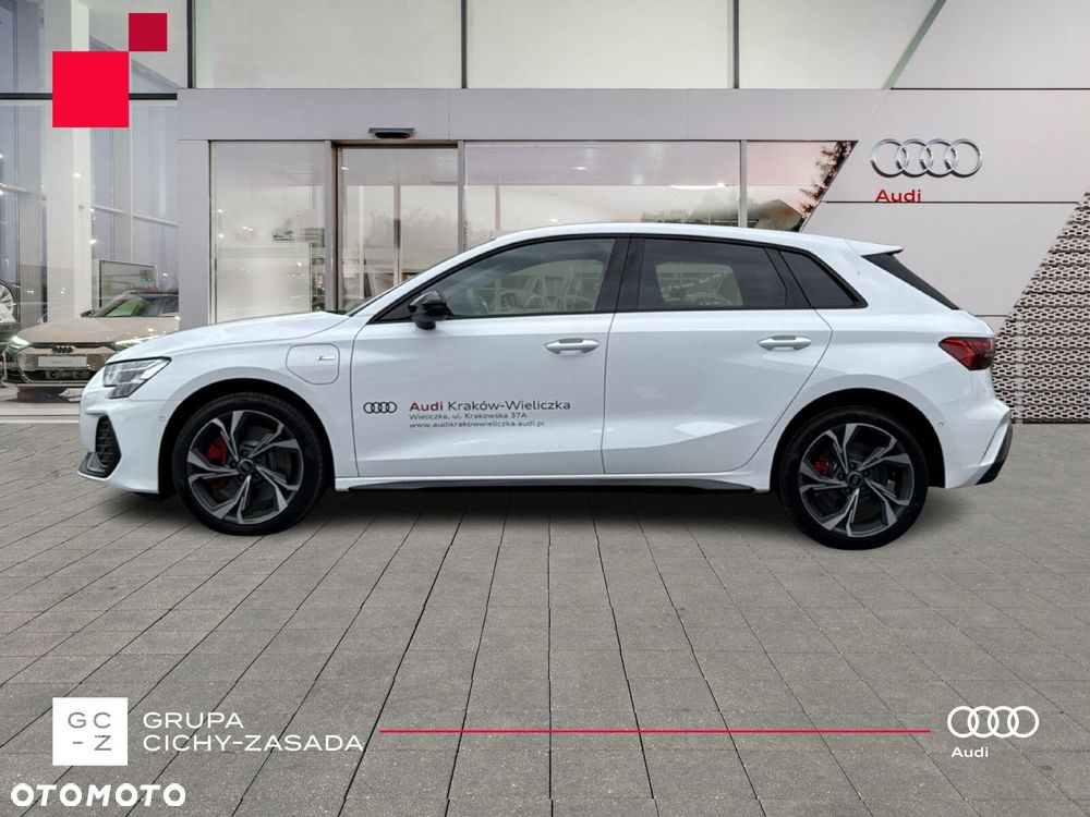 Audi A3 Sportback - 2