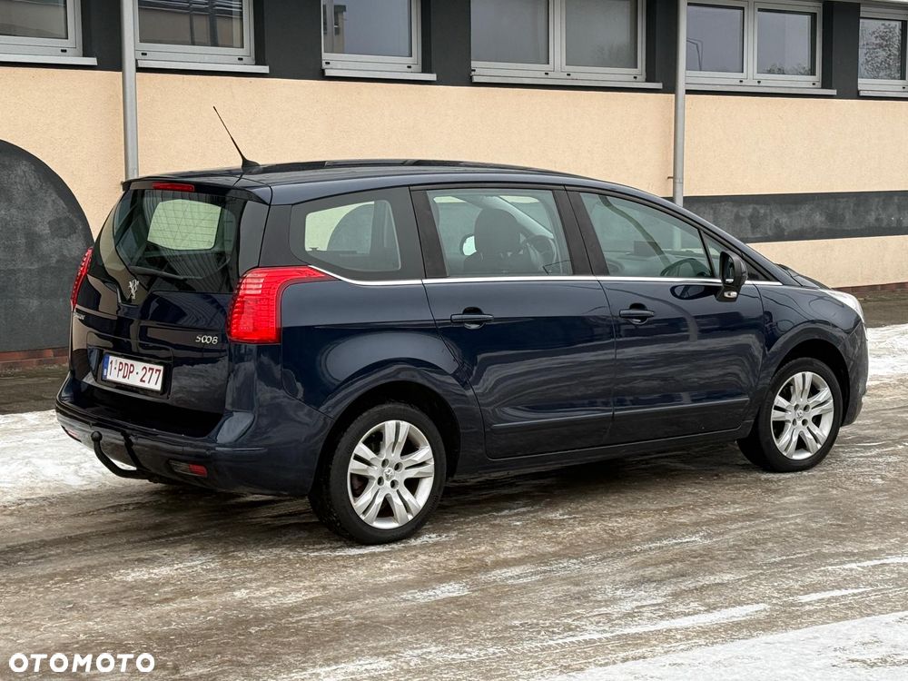 Peugeot 5008 - 18