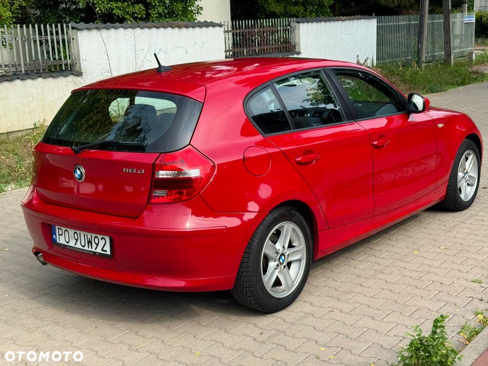 BMW 1 Series 2010 photo 3