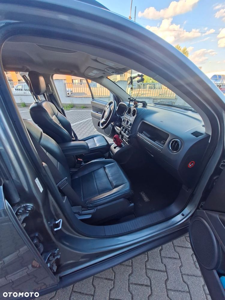 Jeep Compass - 9