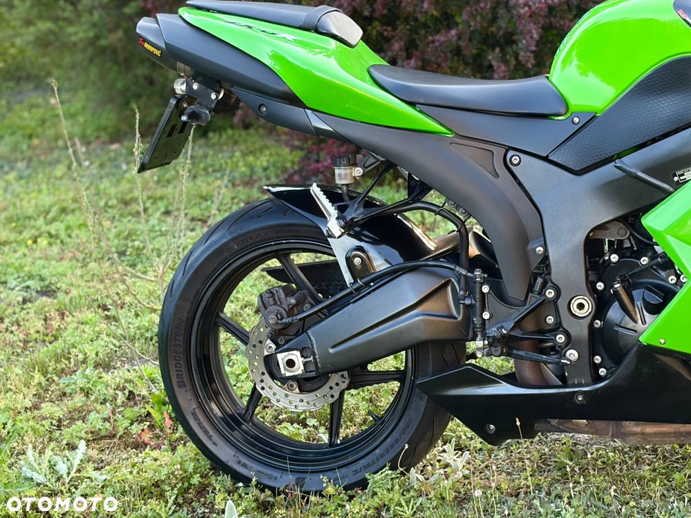 Kawasaki Ninja - 16