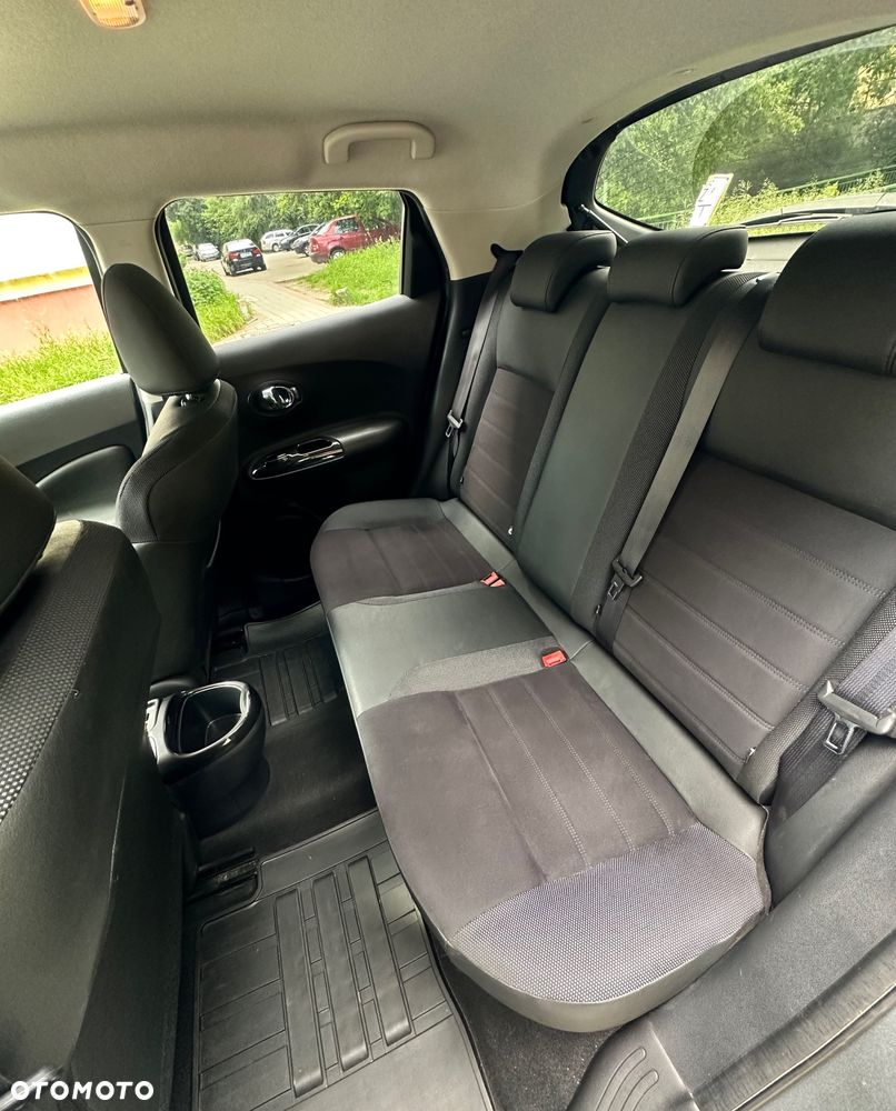Nissan Juke 1.6 N-Connecta Xtronic - 12
