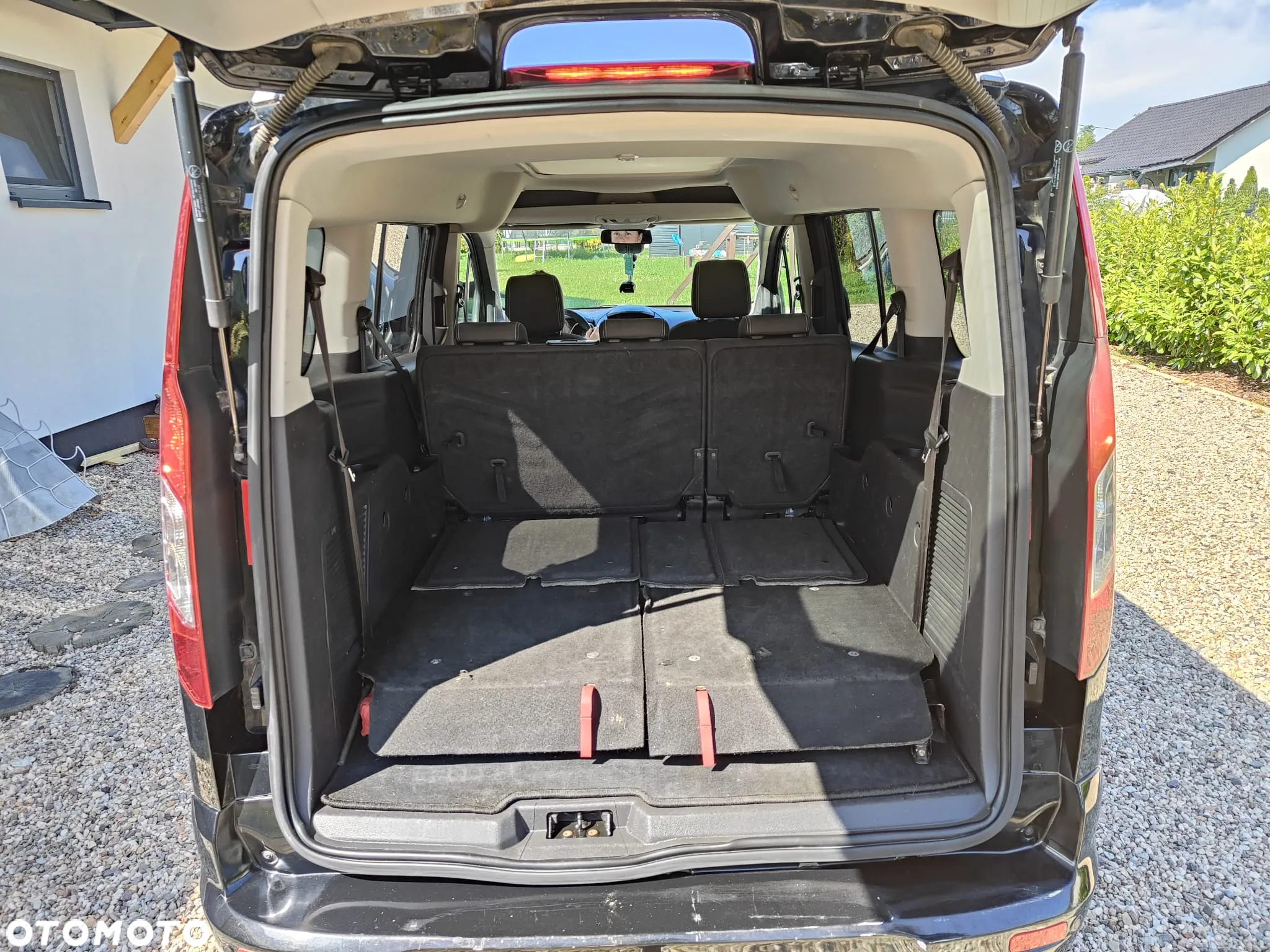 Ford Tourneo Connect 1.6 TDCi Titanium - 2