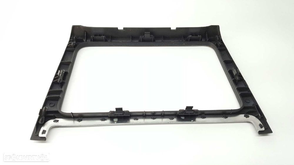 EMBELIZADOR VOLKSWAGEN POLO (6R1) ADVANCE - 3