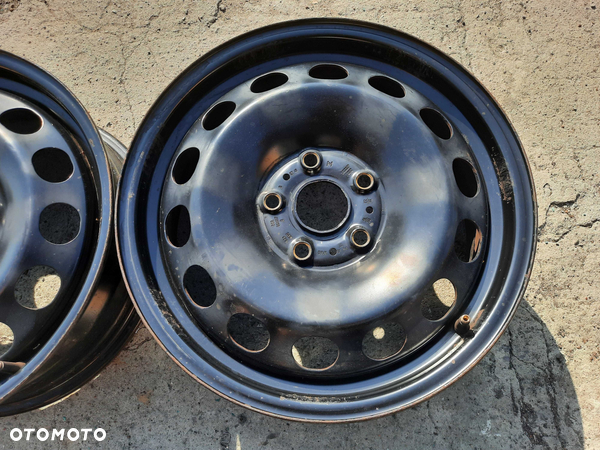 Oryginalna felga stalowa VW AG 16" 5x112x57,1 ET 48 Golf VII A3 Leon