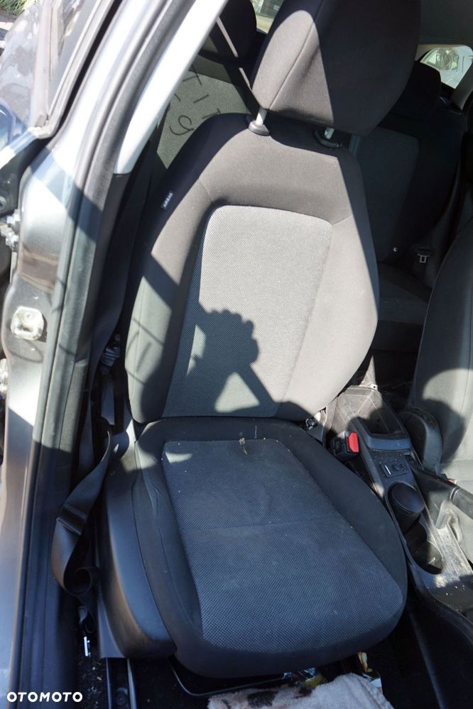 FOTEL PRZEDNI PRAWY TIPO II 356 KOMBI  FIAT 2016-2020 - 1