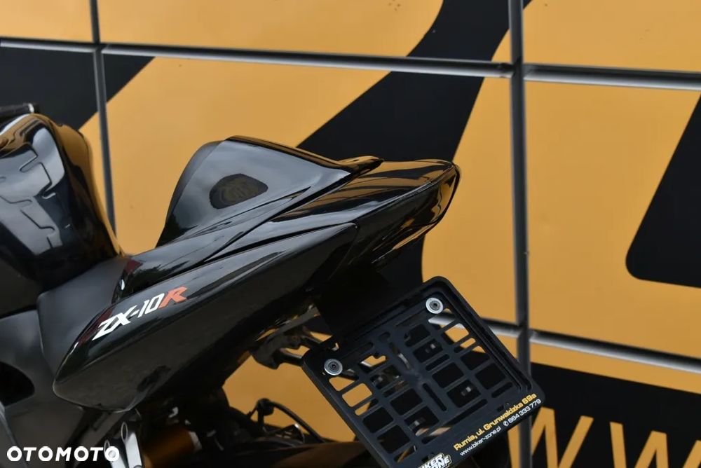Kawasaki ZX - 16