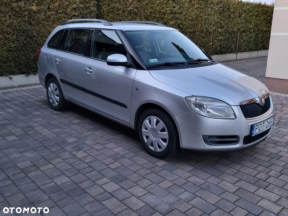 Skoda Fabia 1.4 16V Ambiente - 10