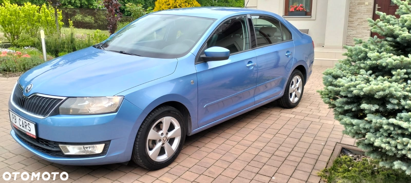 Skoda RAPID 1.2 TSI Ambition - 4