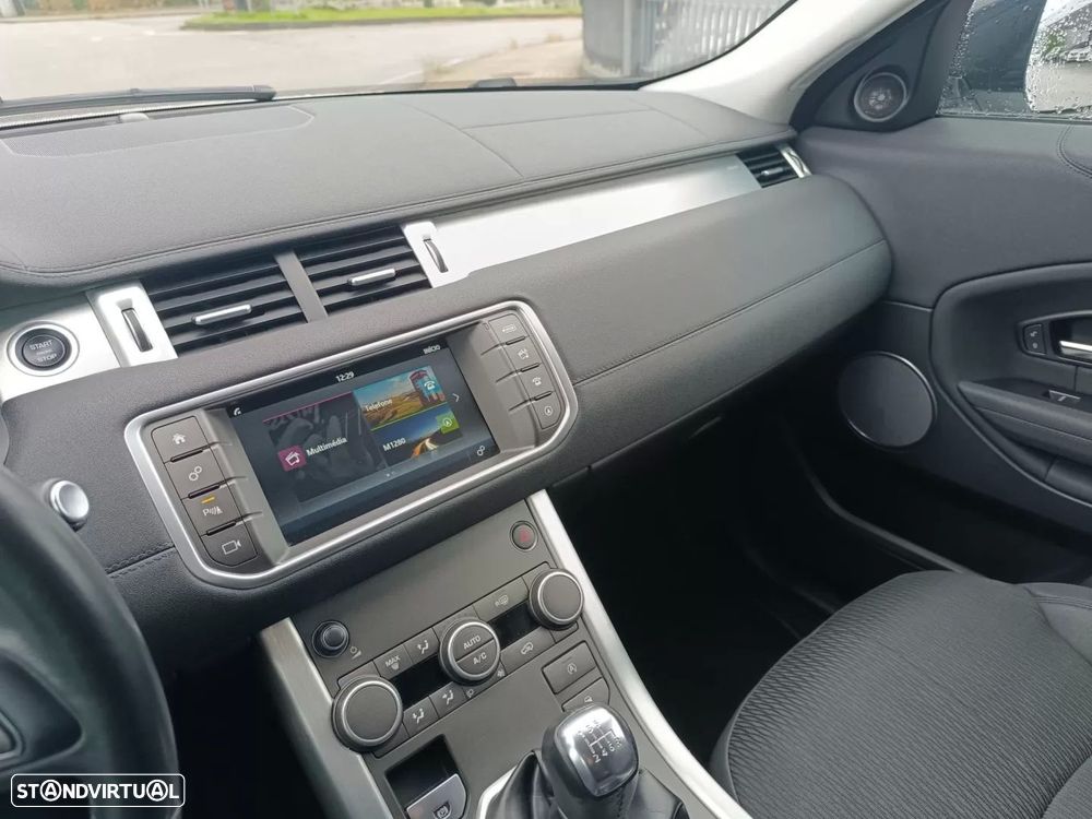 Land Rover Range Rover Evoque 2.0 D150 R-Dynamic - 22