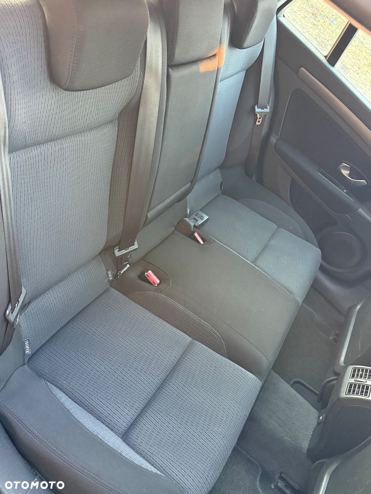 Renault Laguna 2.0 DCi FAP Expression - 17