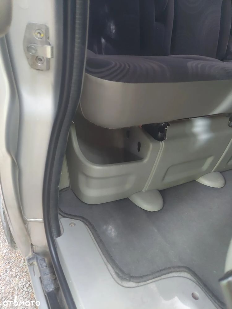 Renault Trafic Passenger Pack Clim - 13