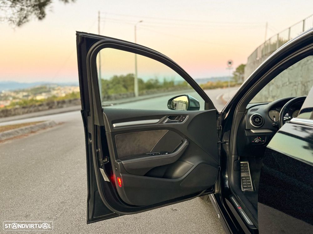 Audi S3 Sportback 2.0 TFSi quattro S tronic - 27