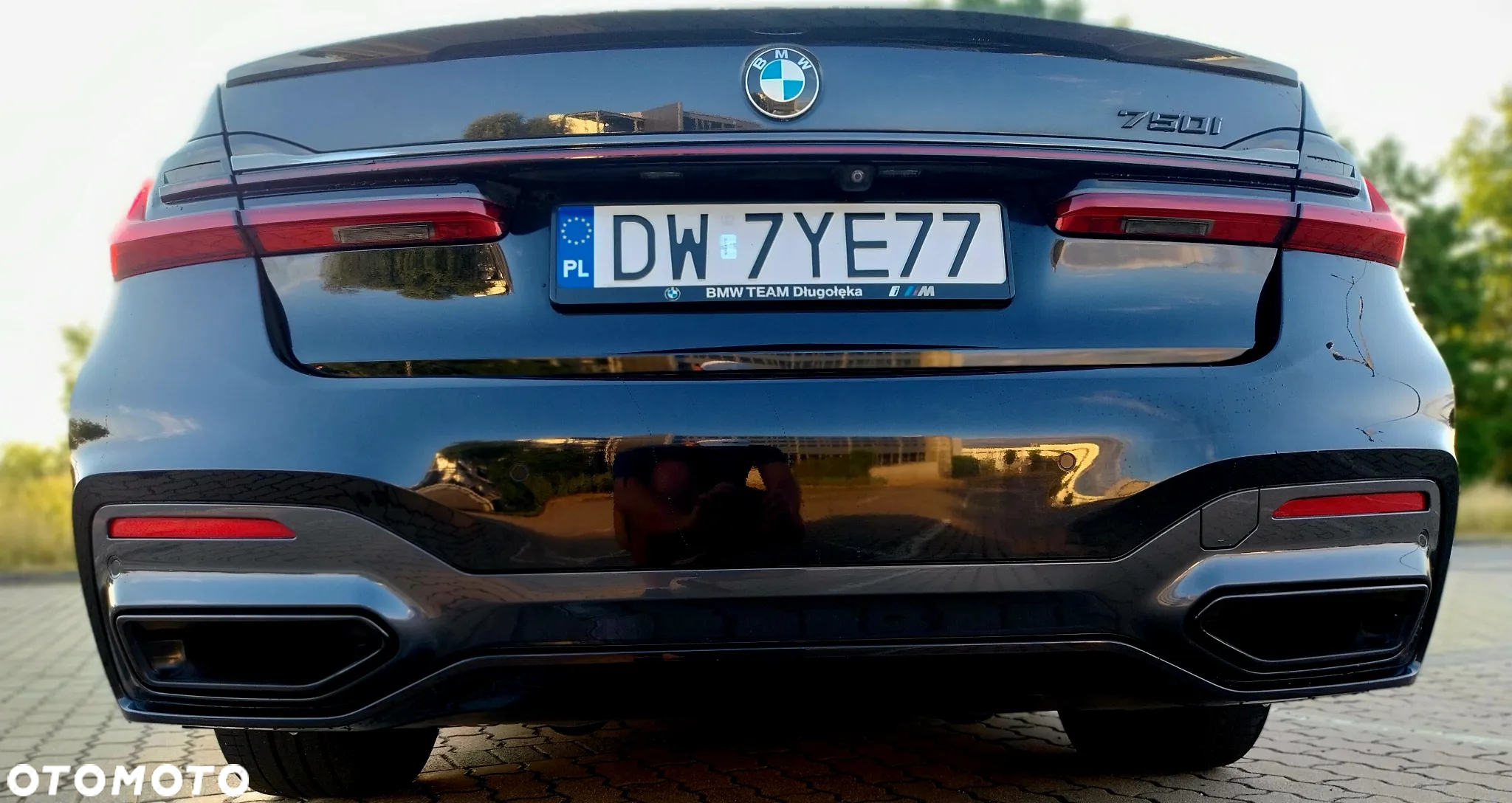 BMW Seria 7 750i xDrive sport - 11