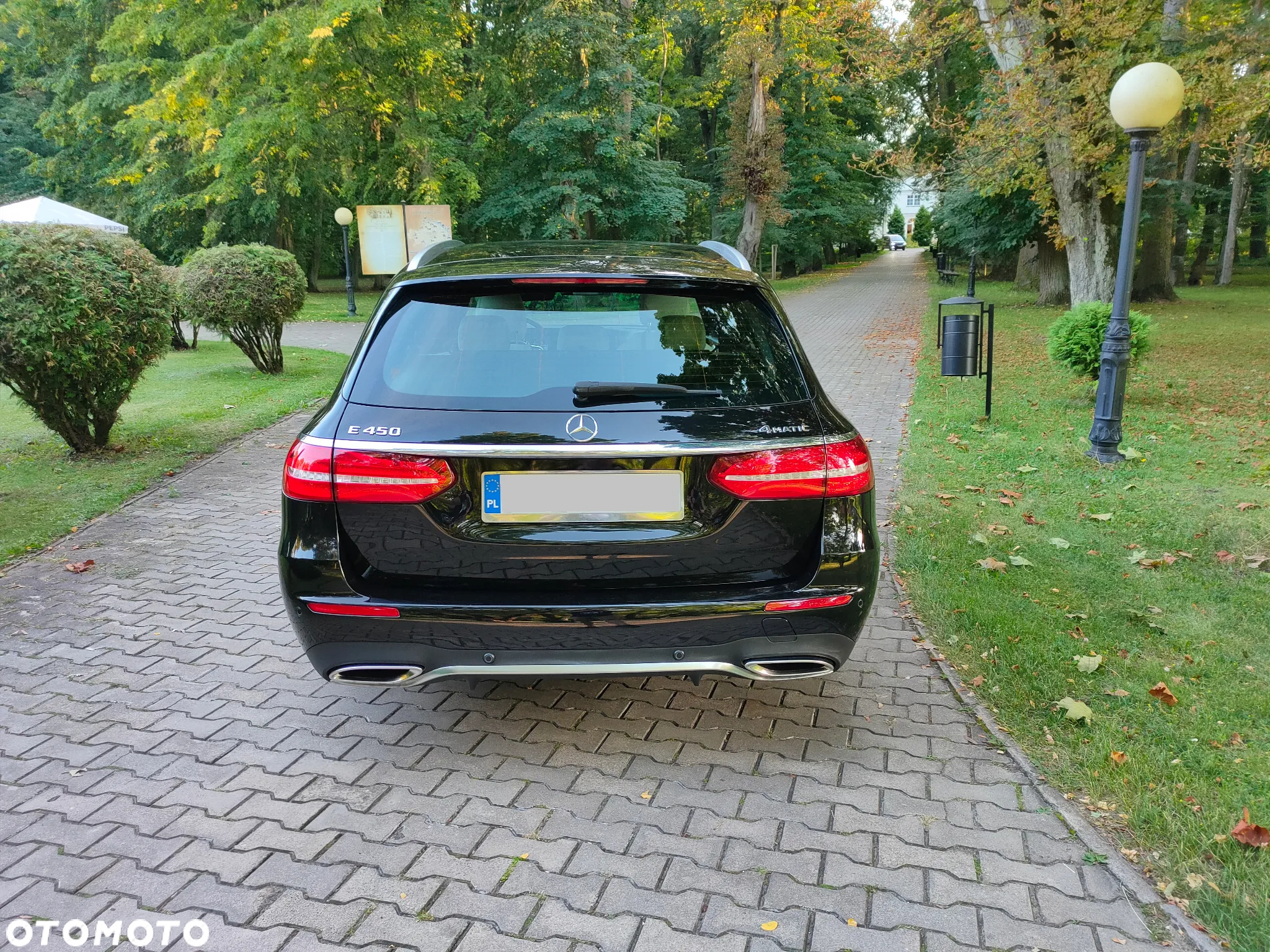 Mercedes-Benz Klasa E 450 4Matic T 9G-TRONIC Avantgarde - 11