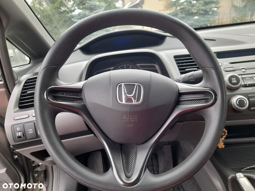 Honda Civic 1.8 Comfort - 21