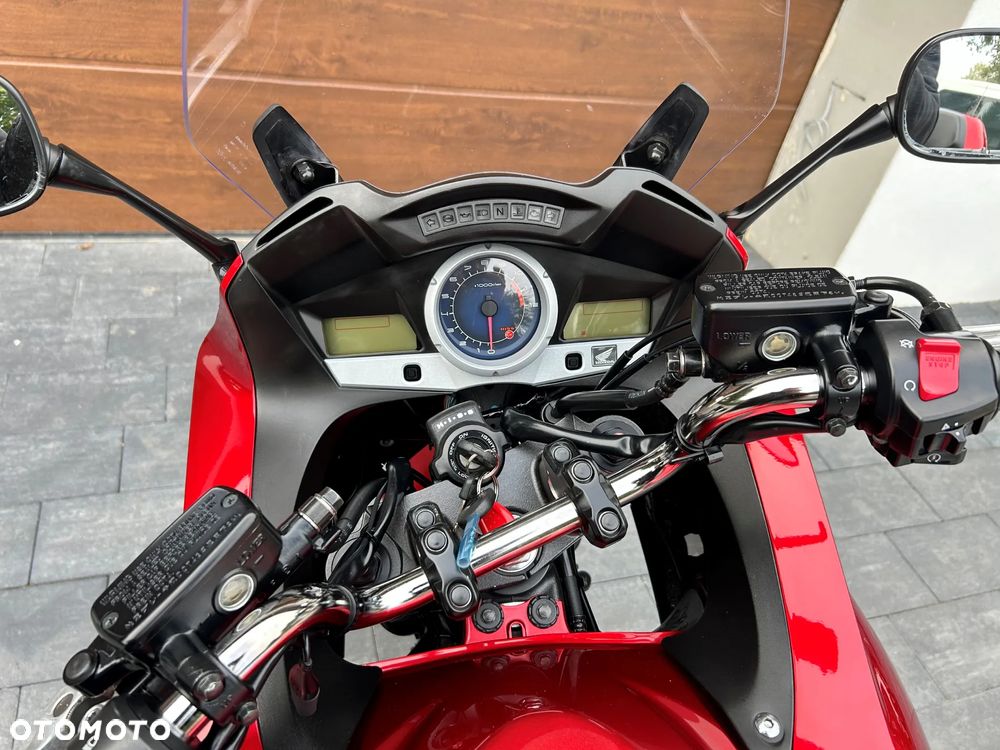 Honda CBF - 6