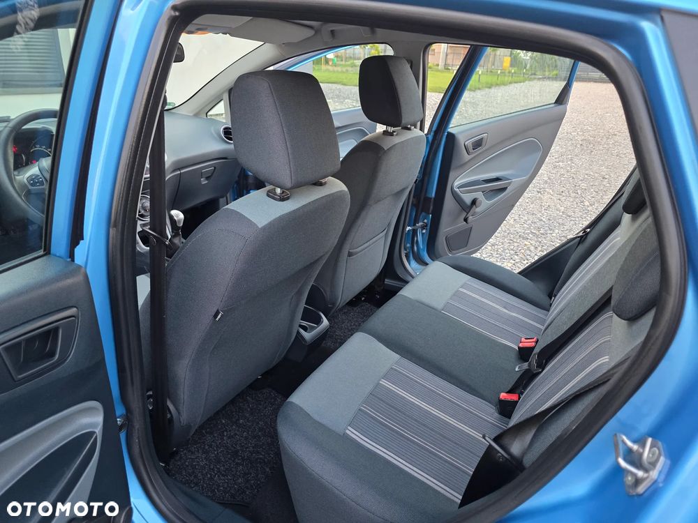 Ford Fiesta 1.25 Trend - 33