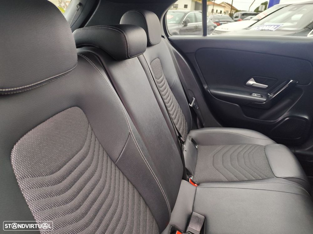 Mercedes-Benz A 180 d Style Plus Aut. - 22