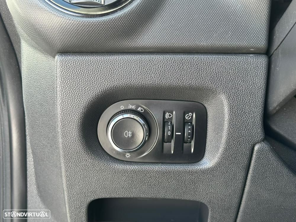 Opel Corsa Van 1.3 CDTi IVA Dedutível - 17