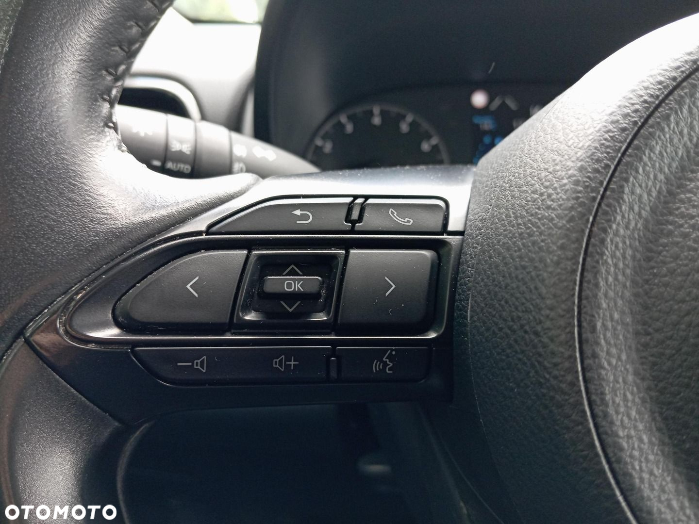 Toyota Yaris - 15