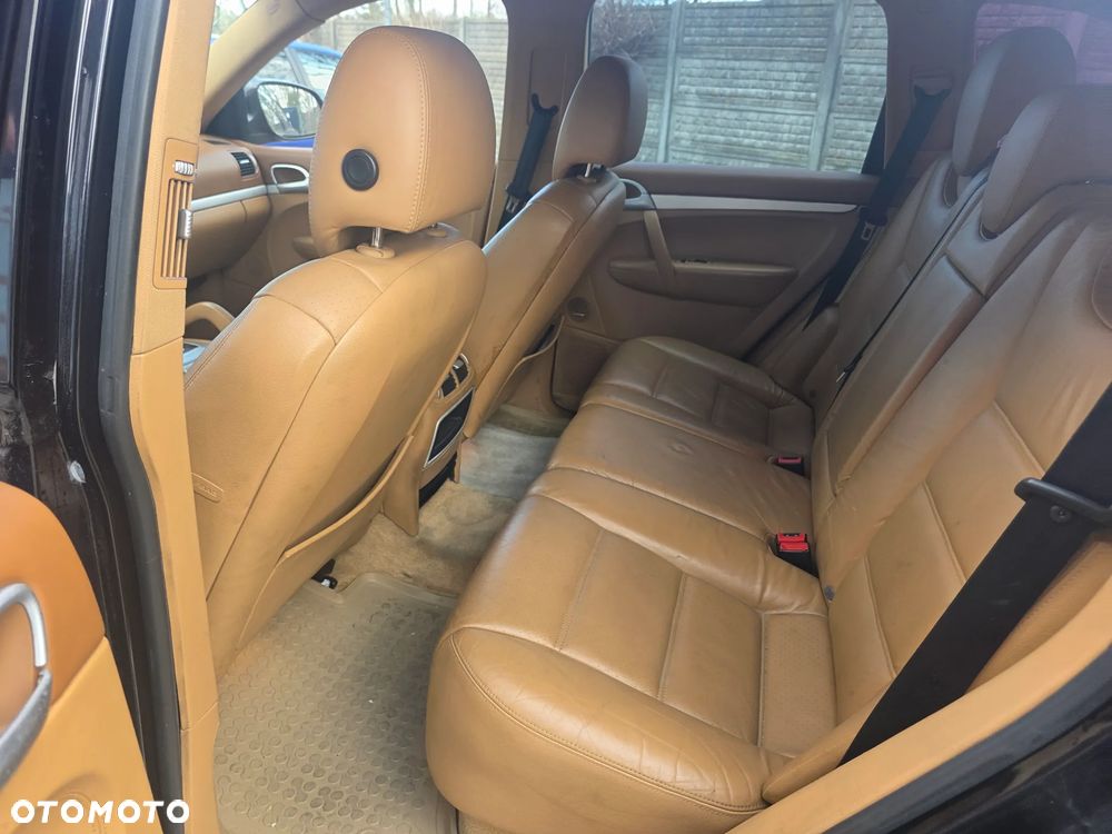 Porsche Cayenne S Tiptronic - 23