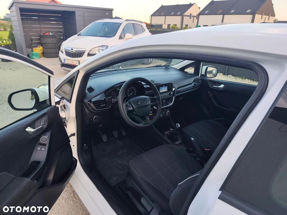 Ford Fiesta 1.1 S&S COOL&CONNECT - 13