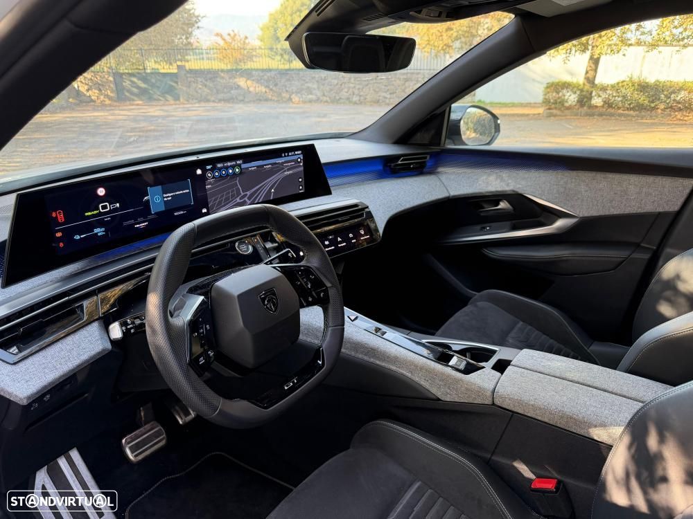Peugeot E-3008 73 kWh GT - 8