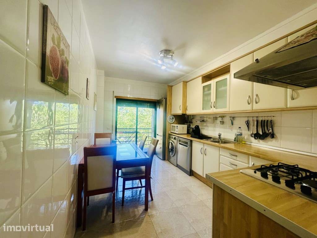 Apartamento tipologia T3 - Grande imagem: 2/27