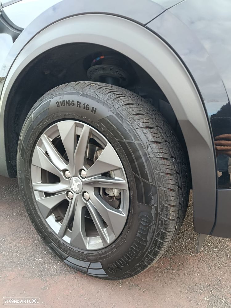 Peugeot 2008 PureTech 130 EAT8 Active Pack - 20